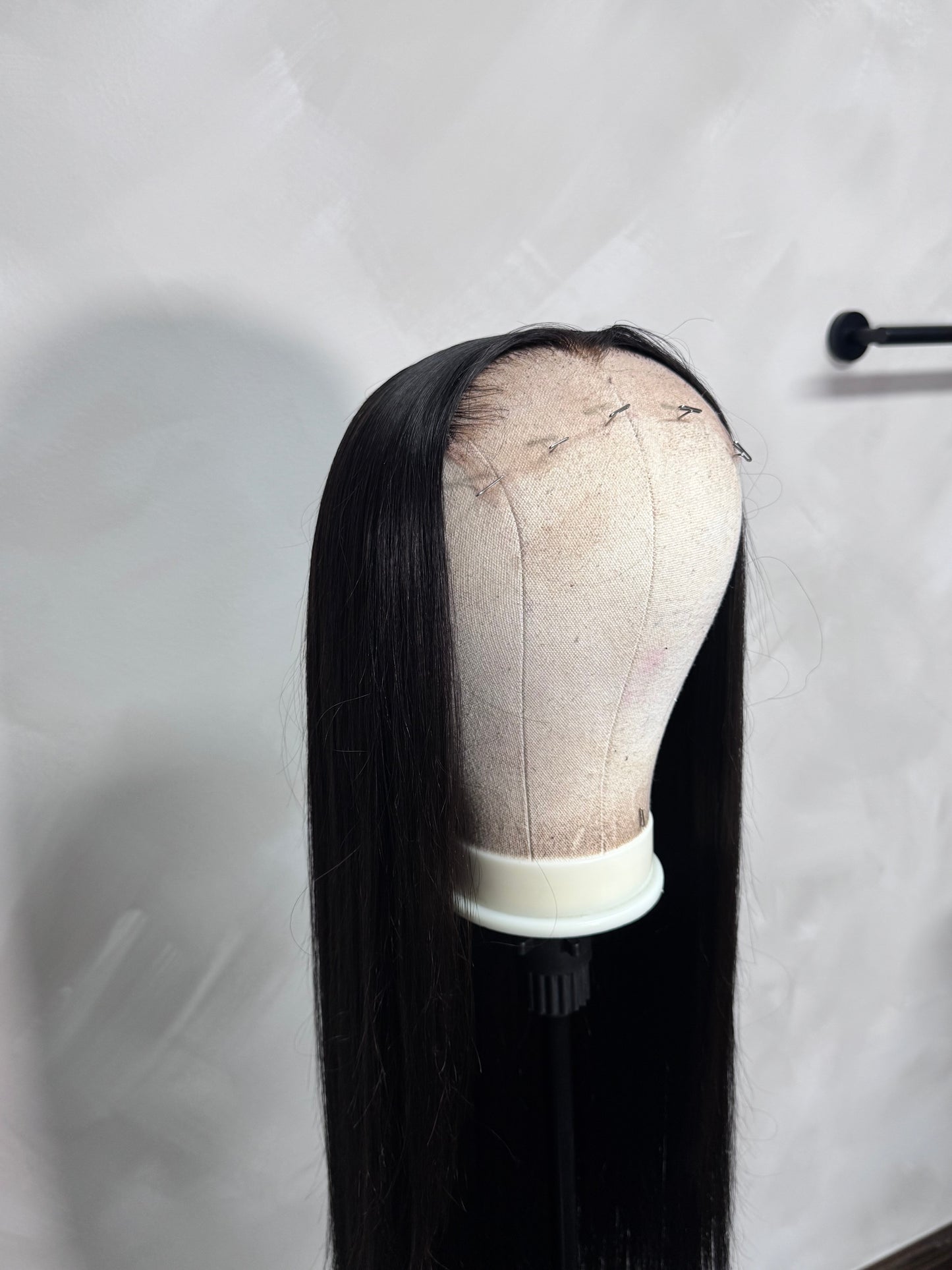 Closure wigs (HD lace)